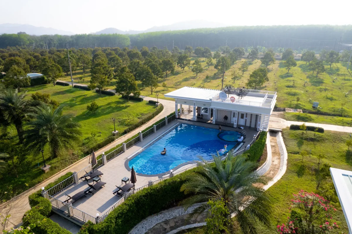 pool mountain view raithipochakiri farmstay pa la u hua hin 01